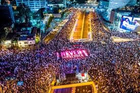 Israelis demonstrate against war on Gaza as six more captives killed in air strikes are found