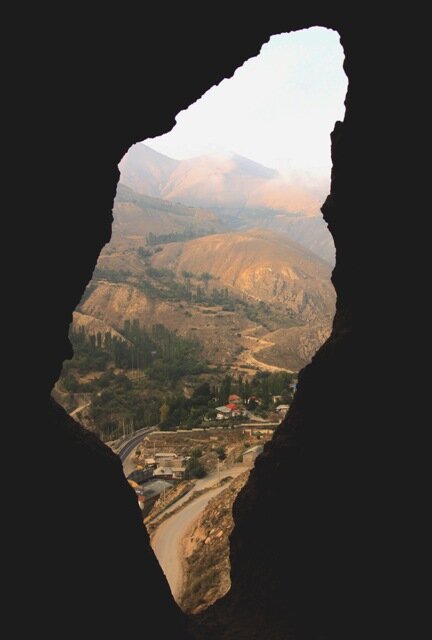 Archaeologists to shed new light on hand-carved caves in northern Iran