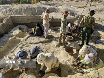 One of the archaeologists suggested that political or social issues might have led to Sialk’s abandonment, or that the region no longer had the capacity to sustain further habitation.