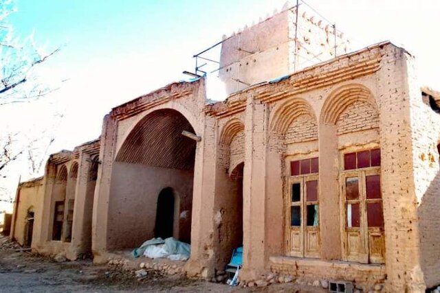 Restoration work begins on Eslami Nodoushan’s house