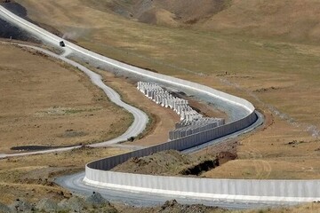 10 km of Iran-Afghanistan border wall completed