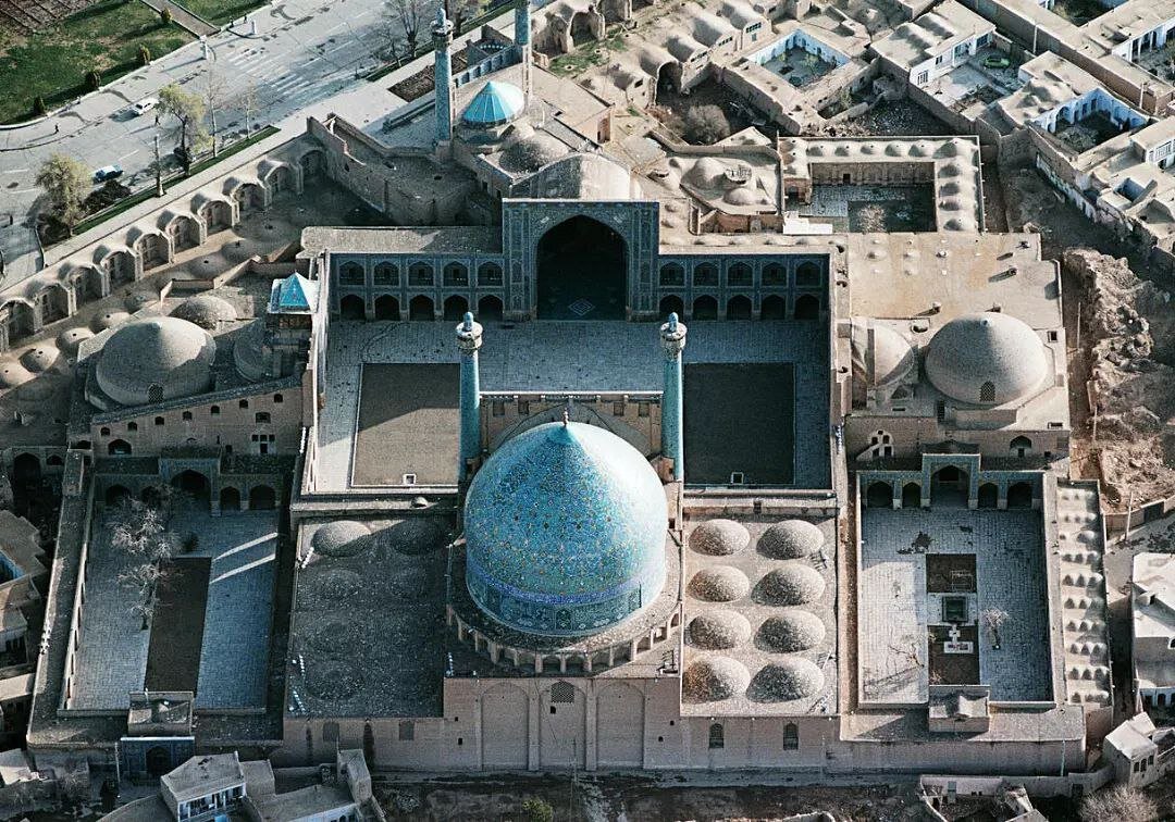 17th-century Imam Mosque in Isfahan at serious risk