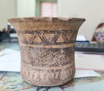 5,000-year-old earthen vessel discovered in western Iran