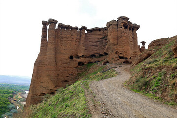 Jinn Chimney: a unique natural phenomenon in west central Iran