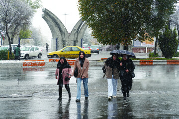 Ardebil hosts first autumn snowfall