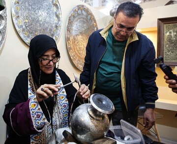 Iranian handicrafts cultural ambassadors to the world, says deputy minister