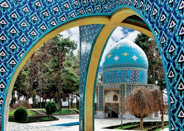 Kamal-ol-Molk mausoleum: a masterpiece of Persian art and architecture