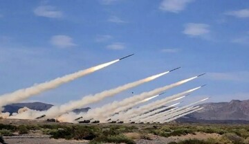 Hezbollah strikes Tel Aviv with missiles 