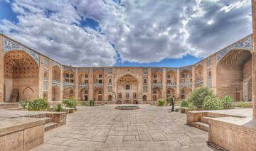 Restoration of UNESCO-listed Ganjali Khan caravanserai in Kerman begins