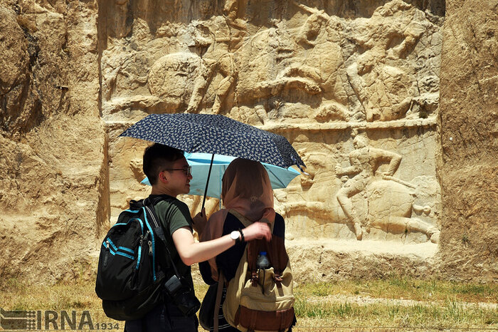 Iran to introduce tourist cards for foreign visitors: Minister