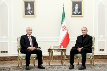 Chinese Vice-Premier Zhang Guoqing meets President Pezeshkian in Tehran on December 4, 2024.