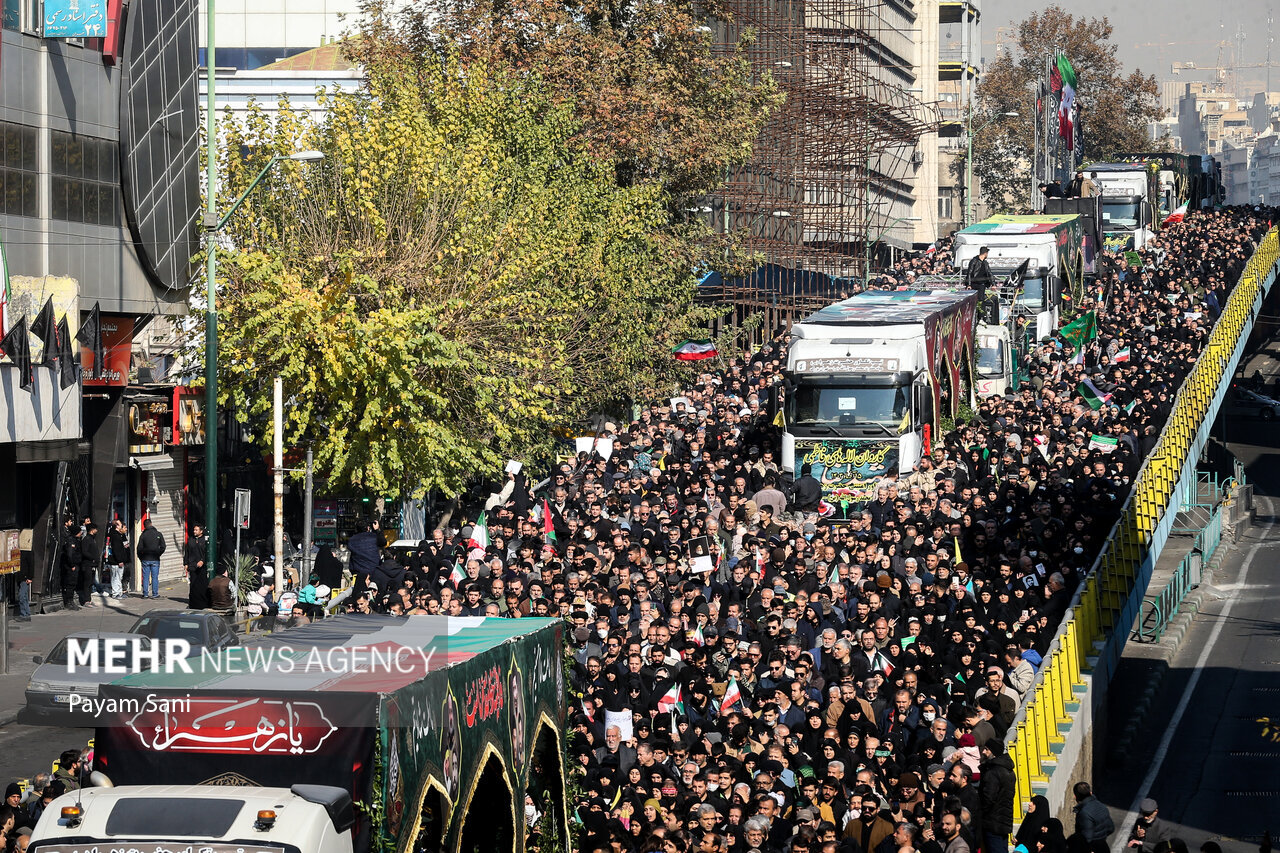 Funerals across Iran mourn 300 unidentified soldiers of war