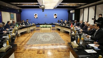 Tehran, Ankara urged to establish preferential trade agreement