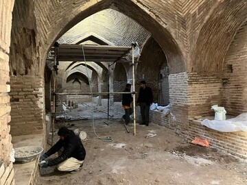 Restoration of 17th-century Aveh caravanserai underway