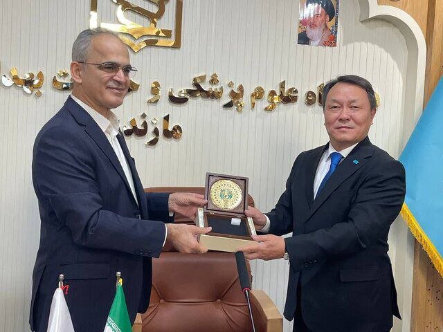 Kazakhstan interested in enhancing medical ties with Iran