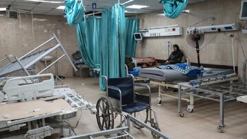 Israeli forces assault Gaza hospital 