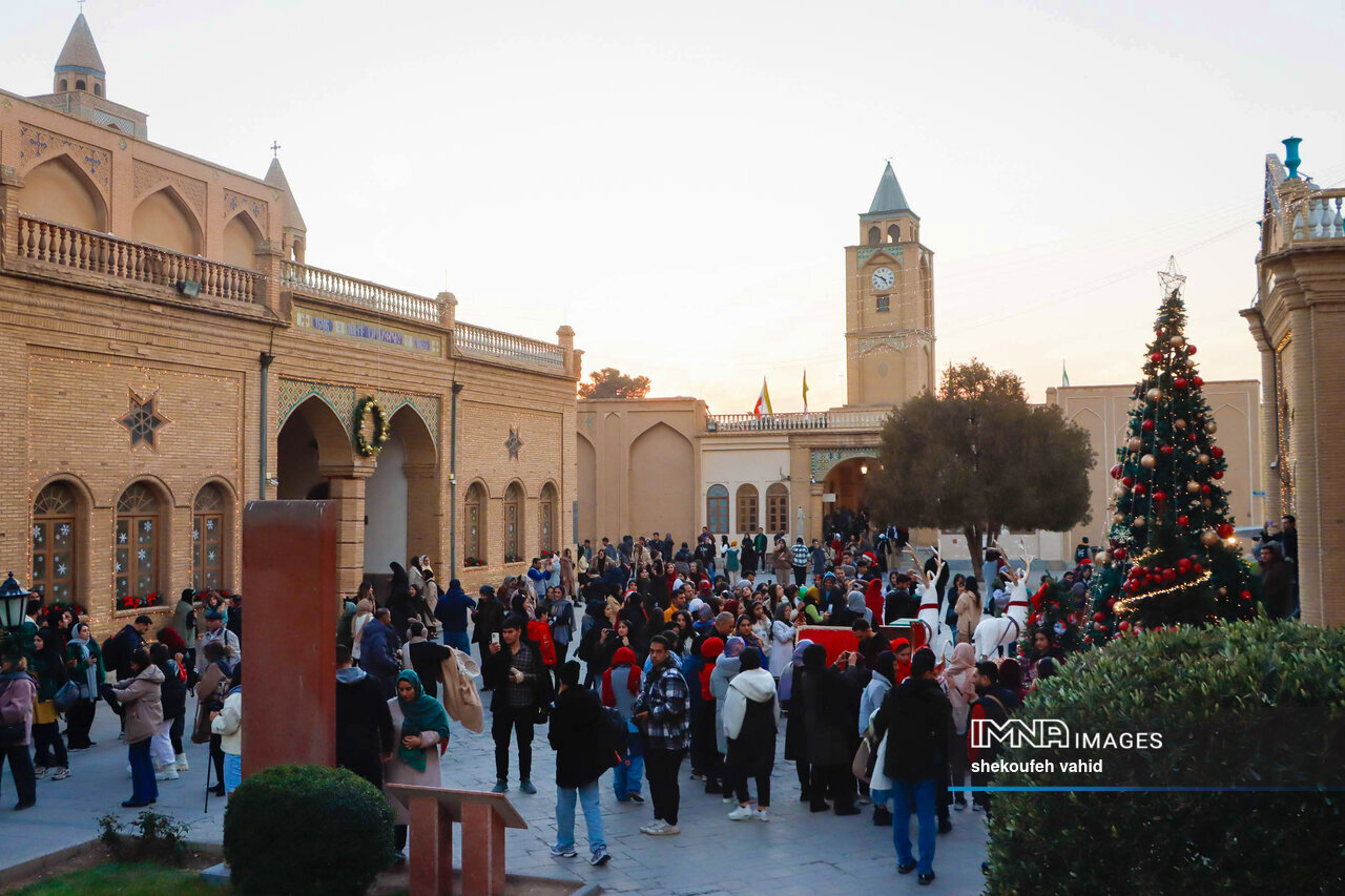 Christmas celebrations illuminate New Jolfa neighborhood