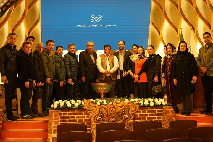 Cultural delegation from Uzbekistan and Kazakhstan visits special handicraft house in Tehran