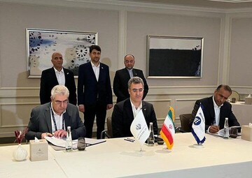 Iran, Oman telecom companies sign MOU on data transmission