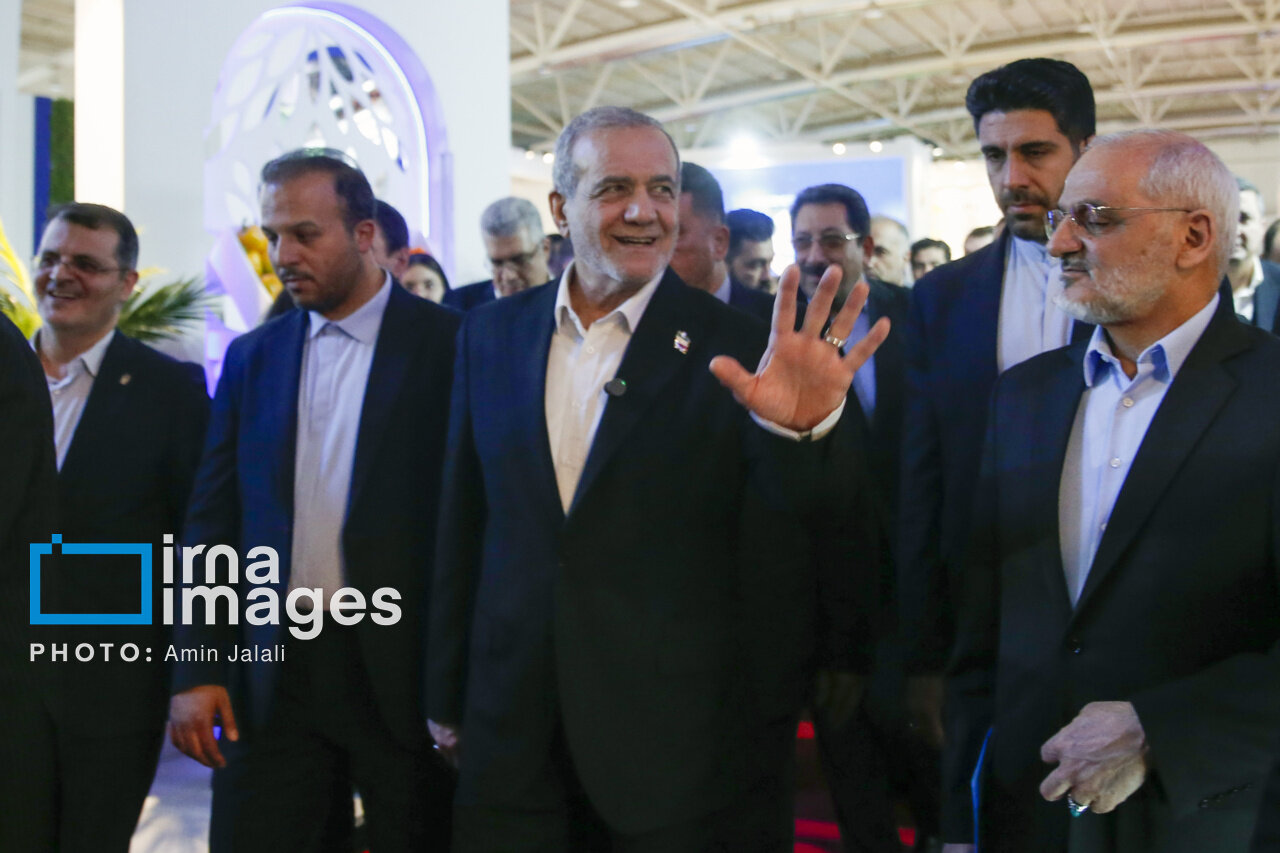 Tehran hosts Eurasian trade exhibit with 200 foreign delegations