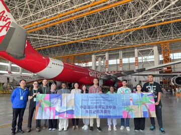 Foreign journalists participating in a Chinese media exchange program visited Hainan Free Trade Port's one-stop aircraft maintenance industrial base on March, 24, 2025.