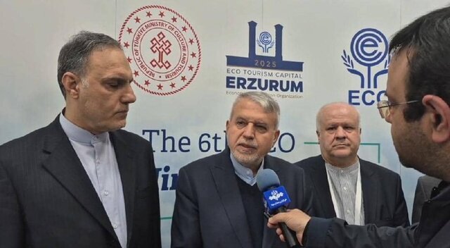 Iran calls for balanced tourism exchange with Turkey