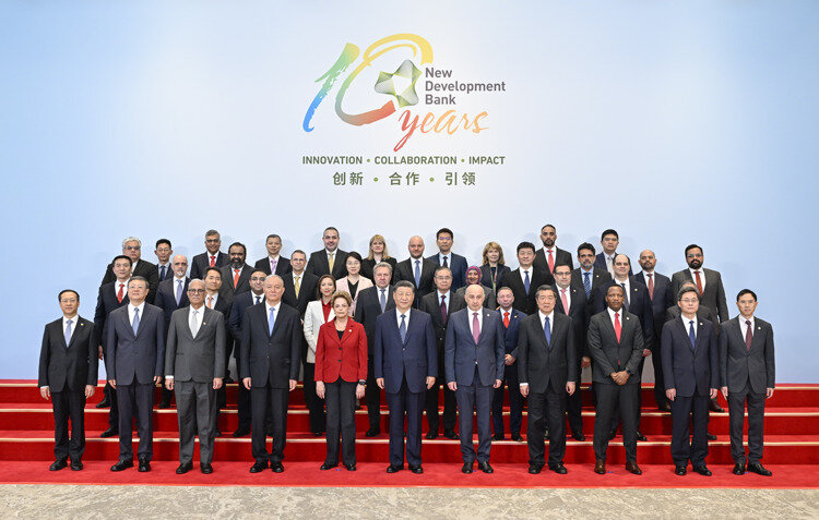 Chinese President Xi Jinping visited the New Development Bank and met with Dilma Rousseff, president of the institution, in Shanghai, east China, April 29, 2025. (Xinhua/Yin Bogu)
