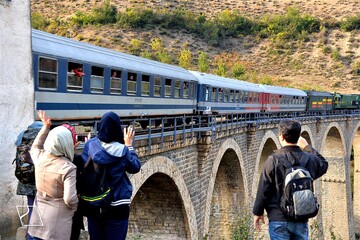 Tourism Triangle: special rail tour to connect Tehran to Isfahan, Yazd, and Shiraz