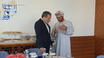 Iran and Oman FMs