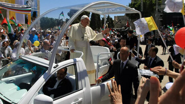 Pope car for Gaza children