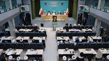 Pezeshkian at the assembly of experts