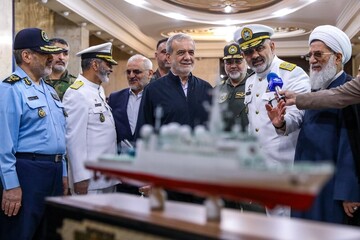 Pezeshkian Honoring the Navy