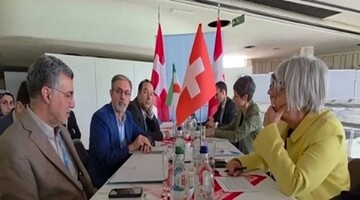 Iran discusses expanding health ties with Switzerland, Saudi Arabia