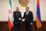Borders should remain unchanged, says Iran's defense minister in Armenia
