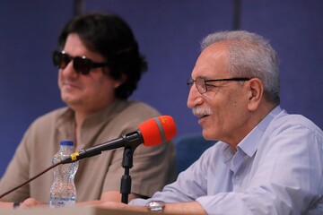 Renowned Armenian author’s work celebrated in Tehran session with prominent cultural figures
