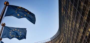 EU to review Israel trade ties as dozens killed in Gaza