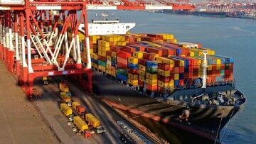 Annual trade surplus with Oman widens as exports rise, imports fall