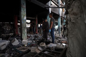 Israeli jets bomb Gaza school