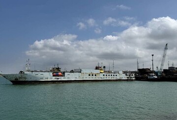 Cruise ship