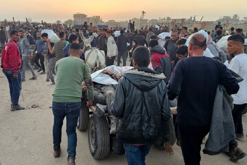 Massacre at Gaza starvation camp