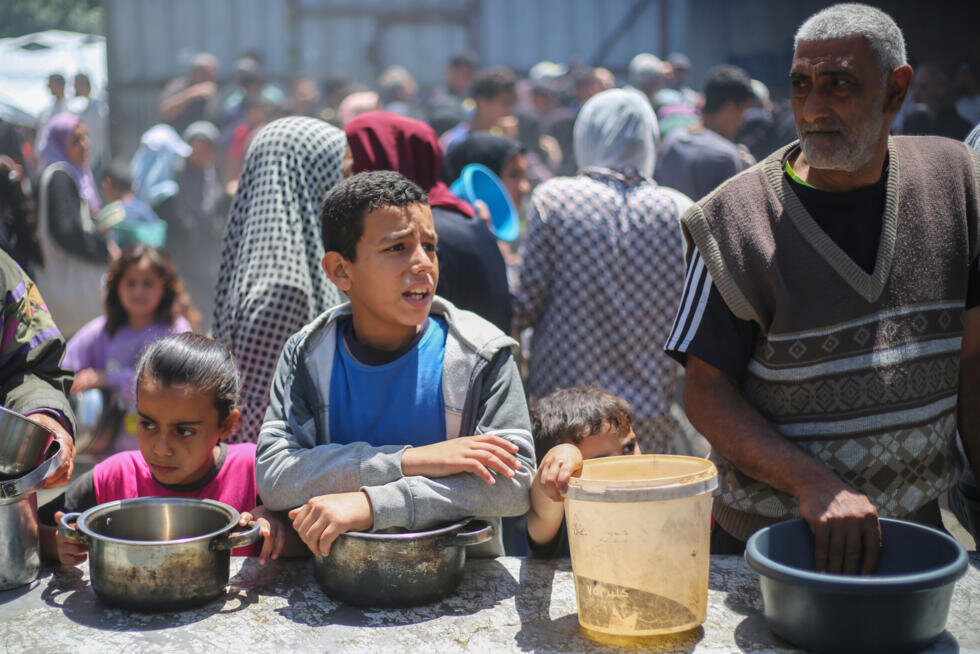 Israel uses starvation as weapon