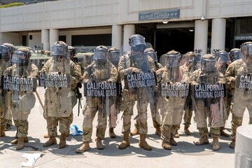 National Guards troops