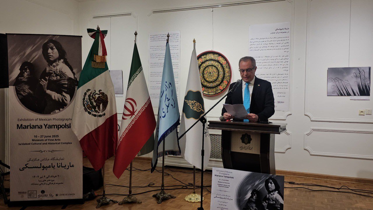 Photo exhibition at Sa'dabad Complex bridging Iranian, Mexican cultures