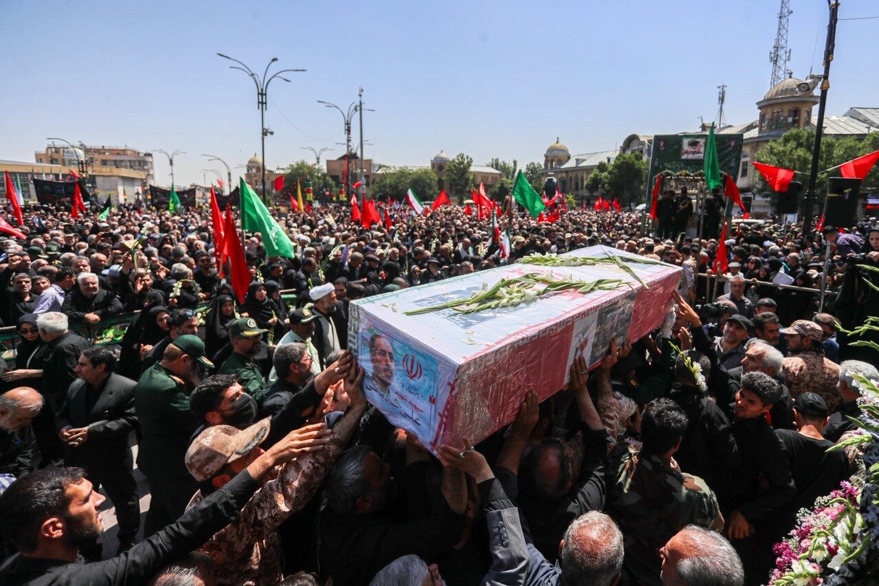 Burial in Hamedan