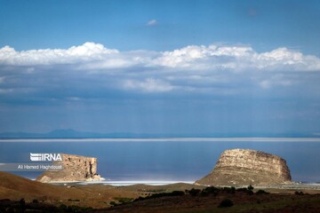 Lake Urmia water level shrinks by 51cm yr/yr
