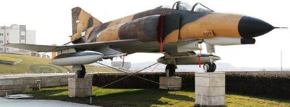 Visit war machines on display at Tehran museum