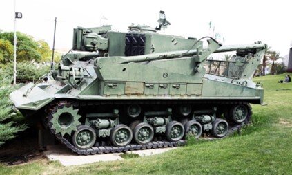 Visit war machines on display at Tehran museum