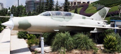 Visit war machines on display at Tehran museum