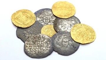 Police recover 21 Ilkhanid-era coins in northern Iran