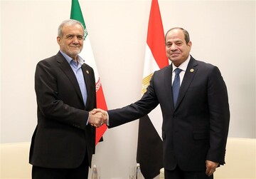 Pezeshkian and El-Sisi